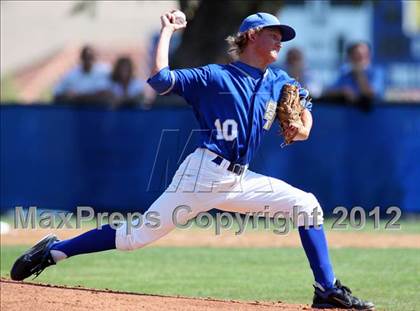 Thumbnail 1 in Santa Margarita vs. Orange Lutheran photogallery.