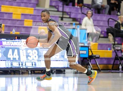 Thumbnail 3 in Bullitt East vs Lipscomb Academy photogallery.