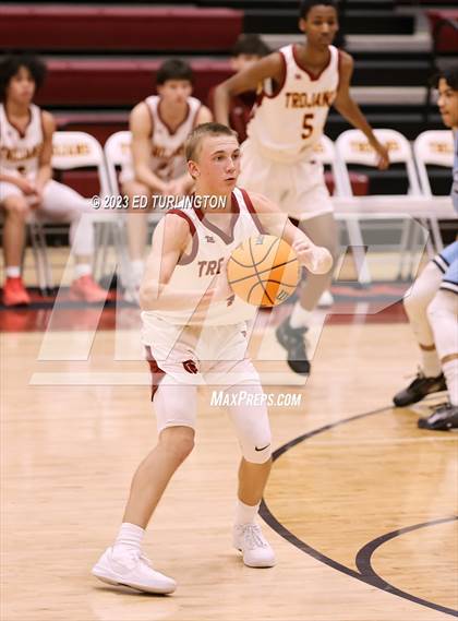 Thumbnail 3 in Pope @ Lassiter photogallery.