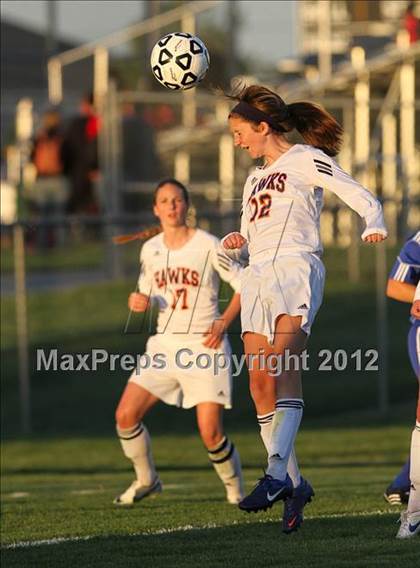 Thumbnail 3 in Olathe East vs. Leavenworth photogallery.