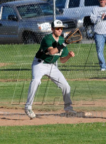 Thumbnail 2 in Garces @ Tehachapi photogallery.