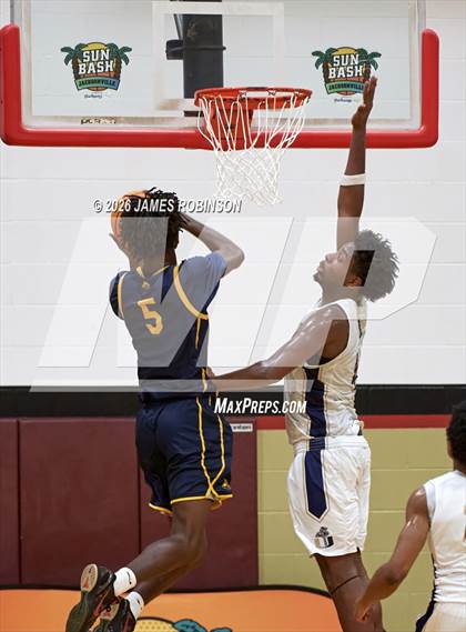 Thumbnail 1 in Boca Ciega vs University Christian (Sun Bash) photogallery.