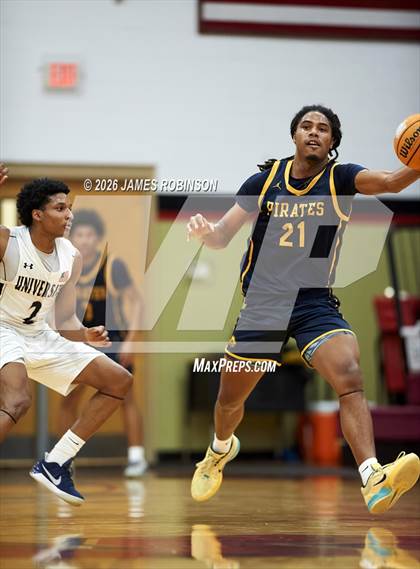 Thumbnail 1 in Boca Ciega vs University Christian (Sun Bash) photogallery.