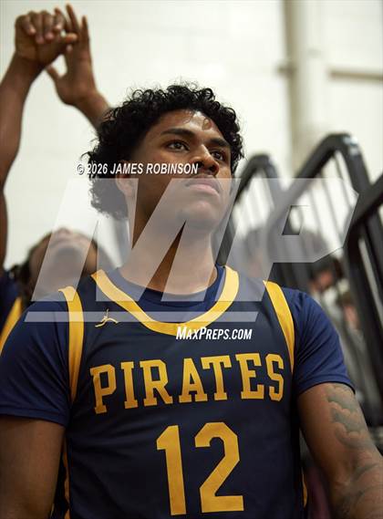 Thumbnail 2 in Boca Ciega vs University Christian (Sun Bash) photogallery.