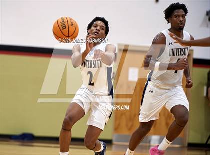 Thumbnail 1 in Boca Ciega vs University Christian (Sun Bash) photogallery.