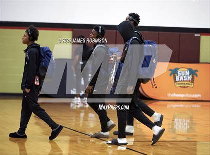Thumbnail 3 in Boca Ciega vs University Christian (Sun Bash) photogallery.