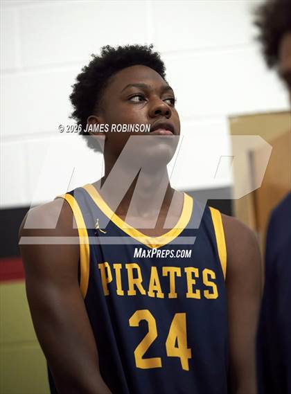 Thumbnail 3 in Boca Ciega vs University Christian (Sun Bash) photogallery.