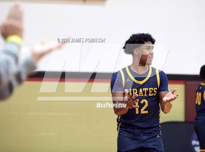 Thumbnail 2 in Boca Ciega vs University Christian (Sun Bash) photogallery.