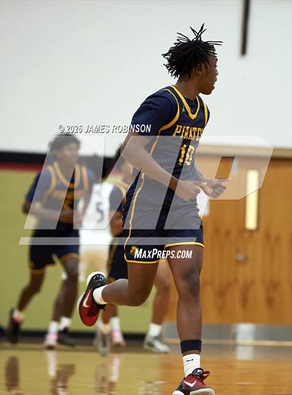 Thumbnail 3 in Boca Ciega vs University Christian (Sun Bash) photogallery.