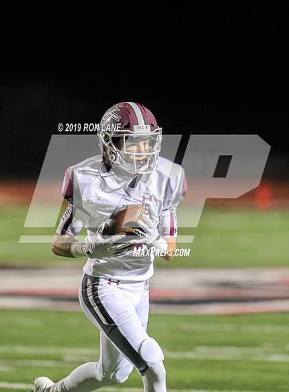 Thumbnail 3 in Jenks @ Mustang (OSSAA 6A First First Round)  photogallery.
