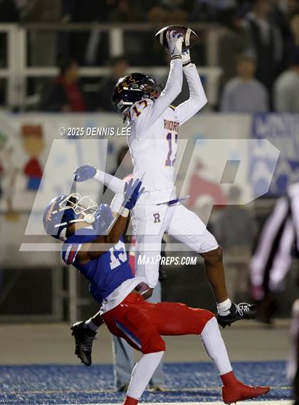 Thumbnail 3 in Archbishop Riordan @ Folsom (CIF NorCal Regional D1AA Final) photogallery.