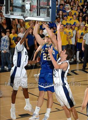 Thumbnail 1 in El Toro @ Trabuco Hills photogallery.