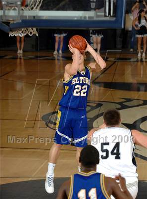 Thumbnail 1 in El Toro @ Trabuco Hills photogallery.