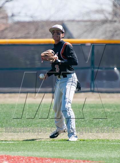 Thumbnail 1 in Sunnyvale vs West Mesquite photogallery.