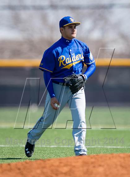 Thumbnail 2 in Sunnyvale vs West Mesquite photogallery.
