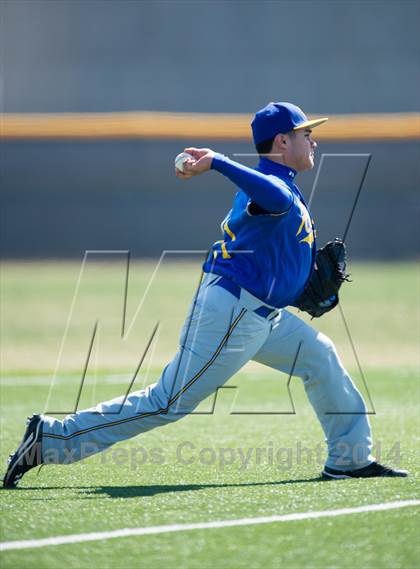 Thumbnail 2 in Sunnyvale vs West Mesquite photogallery.