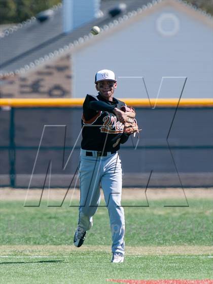 Thumbnail 2 in Sunnyvale vs West Mesquite photogallery.