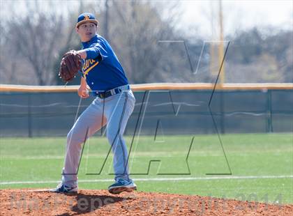 Thumbnail 3 in Sunnyvale vs West Mesquite photogallery.