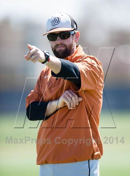 Thumbnail 2 in Sunnyvale vs West Mesquite photogallery.