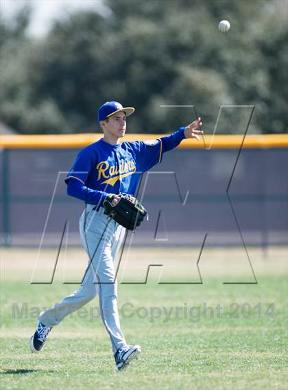 Thumbnail 1 in Sunnyvale vs West Mesquite photogallery.