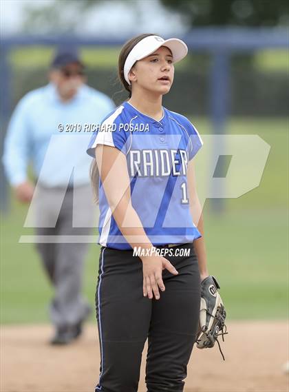 Thumbnail 3 in Kern Valley vs. Caruthers (CIF CS D5 Final) photogallery.