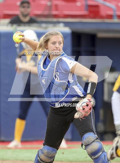 Thumbnail 1 in Kern Valley vs. Caruthers (CIF CS D5 Final) photogallery.