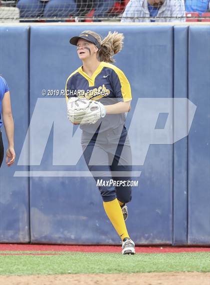 Thumbnail 2 in Kern Valley vs. Caruthers (CIF CS D5 Final) photogallery.