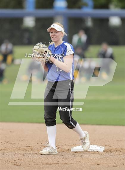 Thumbnail 3 in Kern Valley vs. Caruthers (CIF CS D5 Final) photogallery.