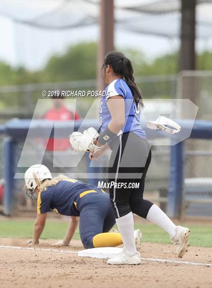 Thumbnail 2 in Kern Valley vs. Caruthers (CIF CS D5 Final) photogallery.