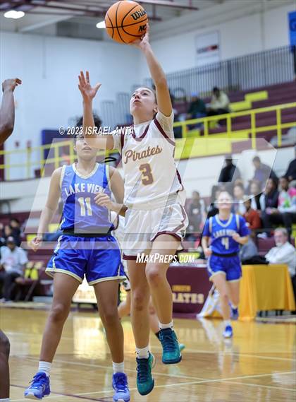 Thumbnail 3 in Lake View vs. Lumberton (2023 Robeson County Shootout) photogallery.