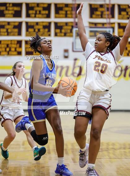 Thumbnail 3 in Lake View vs. Lumberton (2023 Robeson County Shootout) photogallery.