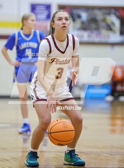 Thumbnail 3 in Lake View vs. Lumberton (2023 Robeson County Shootout) photogallery.