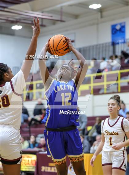 Thumbnail 2 in Lake View vs. Lumberton (2023 Robeson County Shootout) photogallery.
