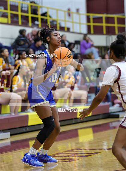 Thumbnail 3 in Lake View vs. Lumberton (2023 Robeson County Shootout) photogallery.