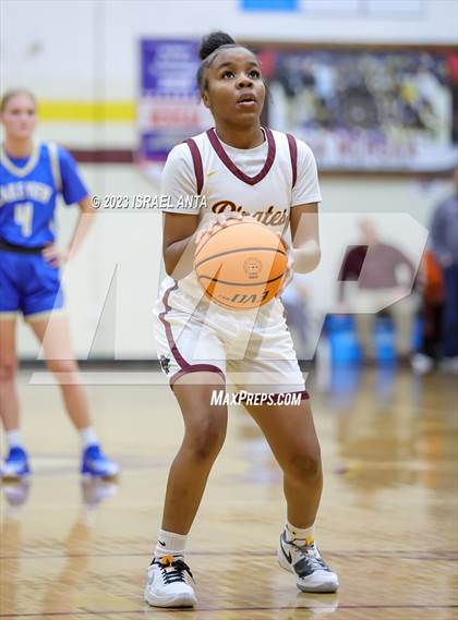 Thumbnail 1 in Lake View vs. Lumberton (2023 Robeson County Shootout) photogallery.