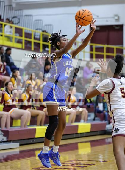 Thumbnail 1 in Lake View vs. Lumberton (2023 Robeson County Shootout) photogallery.