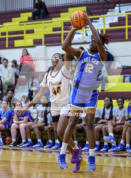 Thumbnail 3 in Lake View vs. Lumberton (2023 Robeson County Shootout) photogallery.
