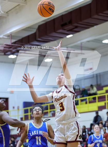 Thumbnail 3 in Lake View vs. Lumberton (2023 Robeson County Shootout) photogallery.