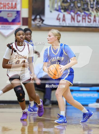 Thumbnail 2 in Lake View vs. Lumberton (2023 Robeson County Shootout) photogallery.