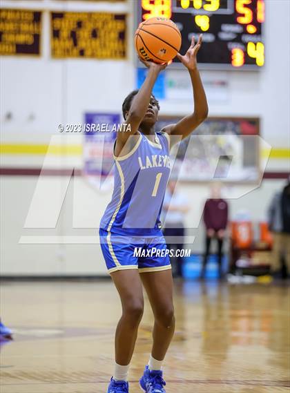 Thumbnail 2 in Lake View vs. Lumberton (2023 Robeson County Shootout) photogallery.