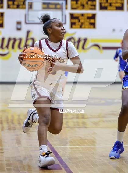 Thumbnail 2 in Lake View vs. Lumberton (2023 Robeson County Shootout) photogallery.