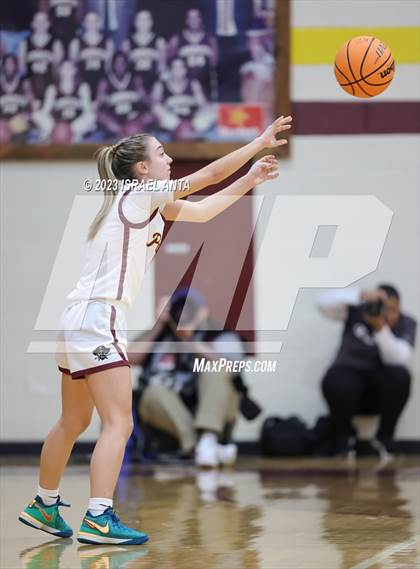 Thumbnail 2 in Lake View vs. Lumberton (2023 Robeson County Shootout) photogallery.