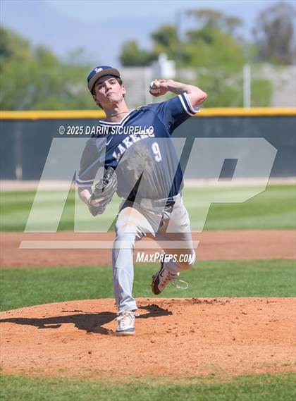 Thumbnail 3 in Wooster vs. Lake Oswego (Coach Bob Invitational) photogallery.