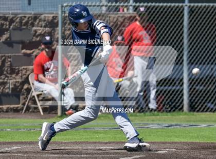Thumbnail 1 in Wooster vs. Lake Oswego (Coach Bob Invitational) photogallery.
