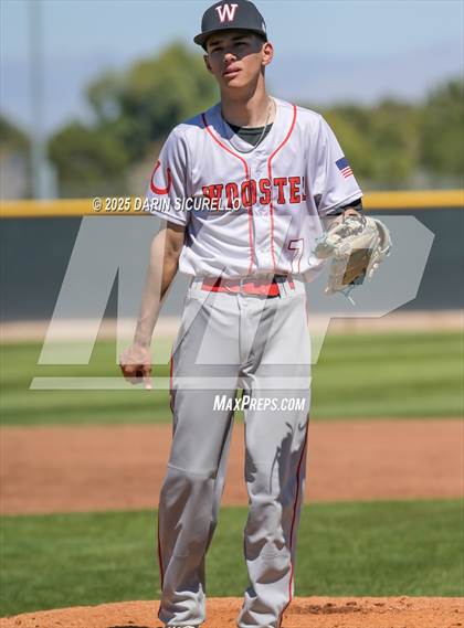 Thumbnail 2 in Wooster vs. Lake Oswego (Coach Bob Invitational) photogallery.