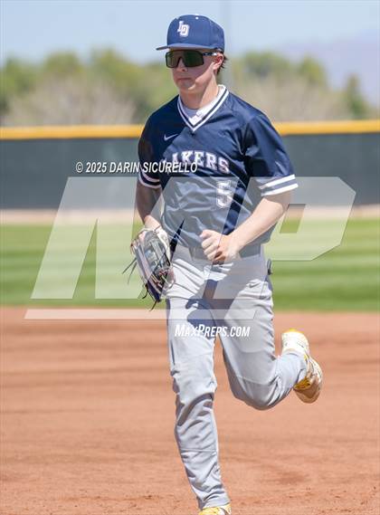 Thumbnail 3 in Wooster vs. Lake Oswego (Coach Bob Invitational) photogallery.