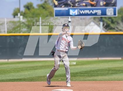 Thumbnail 3 in Wooster vs. Lake Oswego (Coach Bob Invitational) photogallery.