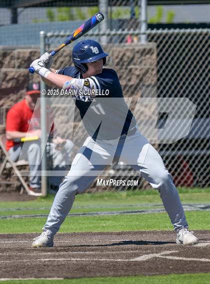 Thumbnail 1 in Wooster vs. Lake Oswego (Coach Bob Invitational) photogallery.