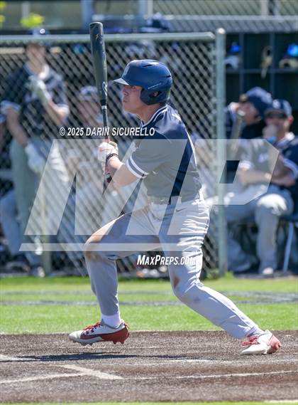 Thumbnail 1 in Wooster vs. Lake Oswego (Coach Bob Invitational) photogallery.
