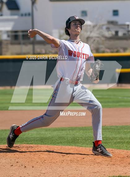 Thumbnail 1 in Wooster vs. Lake Oswego (Coach Bob Invitational) photogallery.